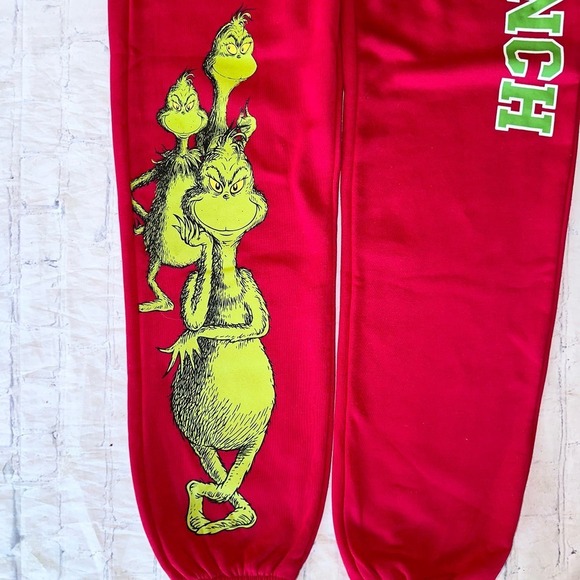 NWOT Junior’s Medium (7/9) Dr. Seuss The Grinch Sweatpants - Picture 5 of 8